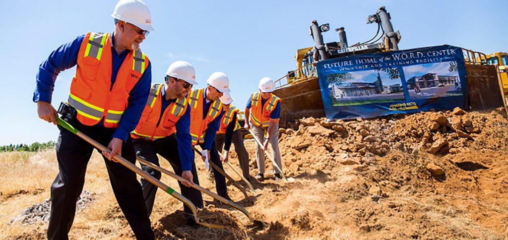 Construindo para a eternidade: início das obras