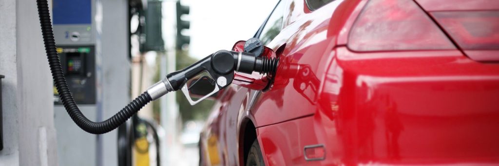 Prophezeiung und Leid an der Zapfsäule