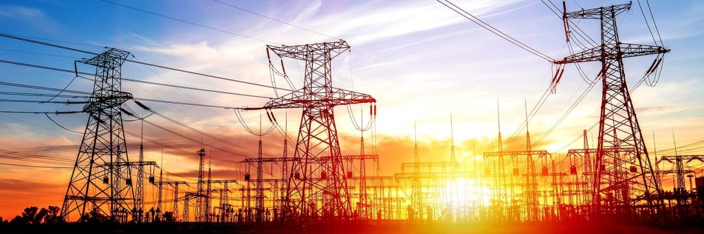 Kad zūd gaisma: vai ASV elektrotīklam draud briesmas?