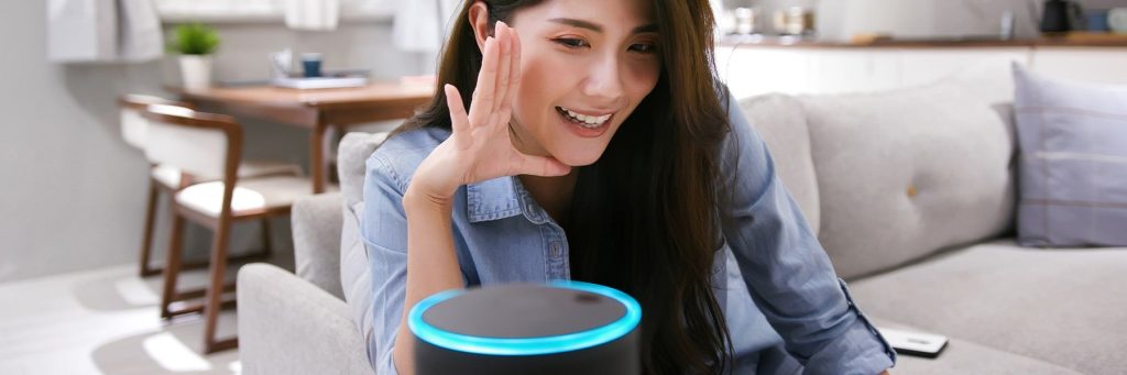Amazon, Biblia și inteligența artificială: „Alexa, vorbește cu vocea bunicii mele decedate.”