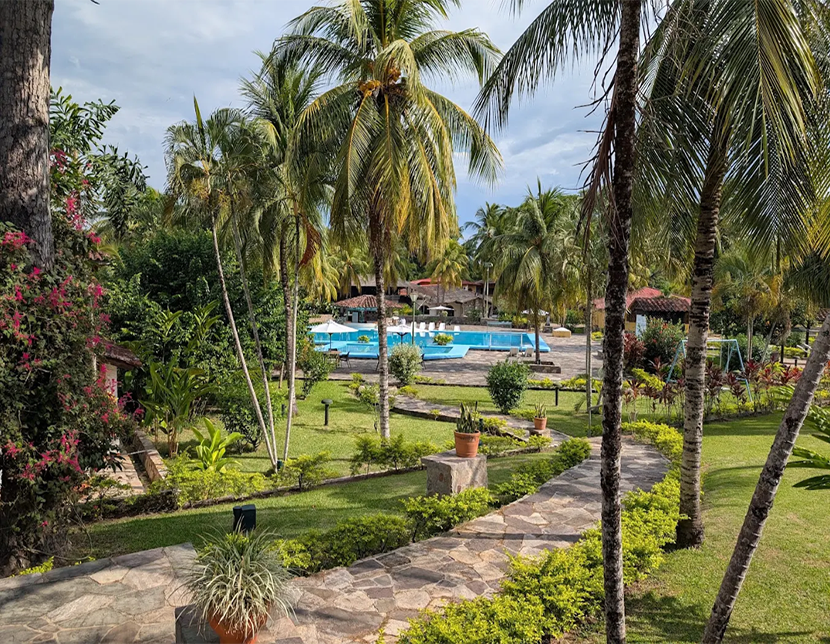 Puerto Palmeras Resort